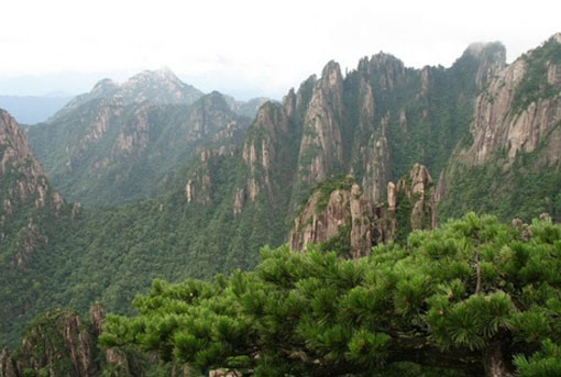 Shixin Peak